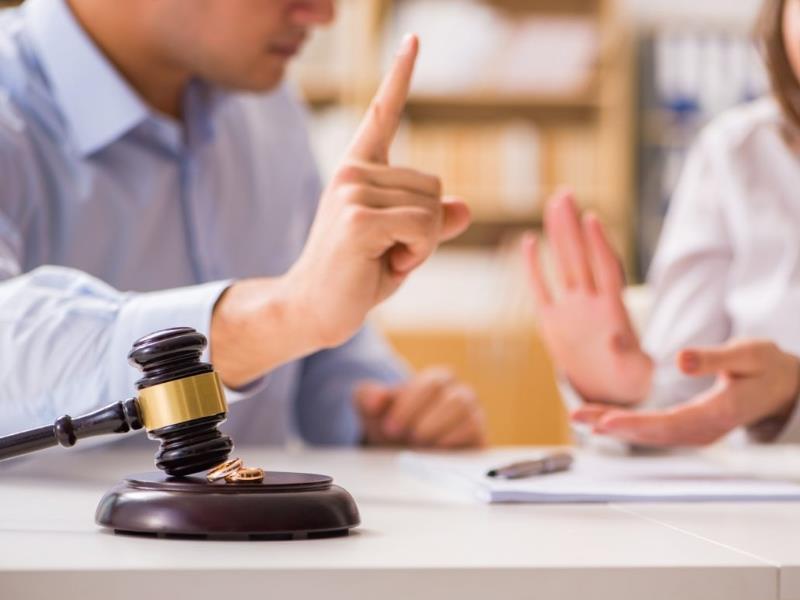 Boşanma İçin Devlet Avukat Veriyor Mu?